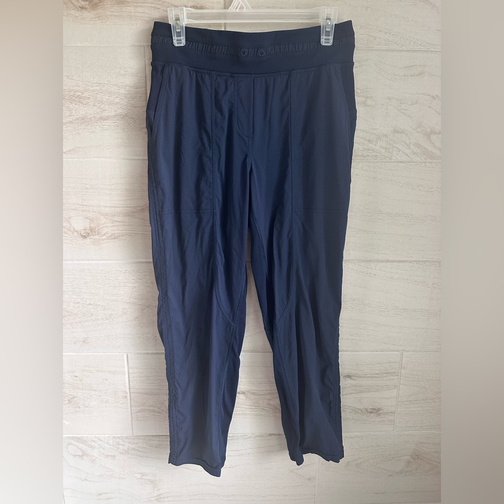 Lululemon Dance Studio Cropped Pants